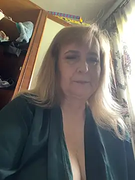 Snapshot of Irina2909@xh chatting on June 2026 08:31:01 AM Irina2909xh online show from June 2026 08:31:01 AM
