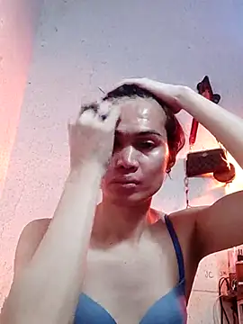 QueenSoreal online show from February 2025 04:58:02 PM