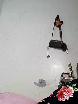 QueenSoreal online show from March 2025 07:28:01 PM