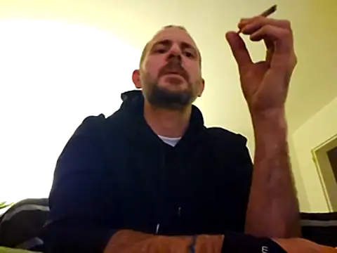 Snapshot of verylargecock chatting on November 2025 05:50:02 AM verylargecock online show from November 2025 05:50:02 AM