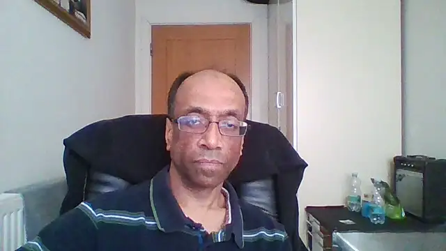 Snapshot of rauncher1 chatting on March 2025 03:06:01 PM rauncher1 online show from March 2025 03:06:01 PM