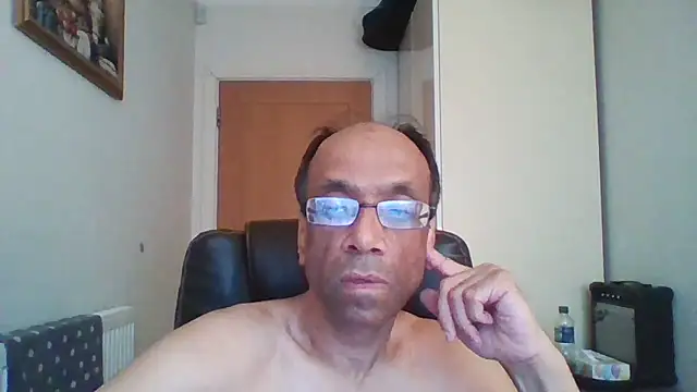 Snapshot of rauncher1 chatting on September 2025 10:53:02 AM rauncher1 online show from September 2025 10:53:02 AM