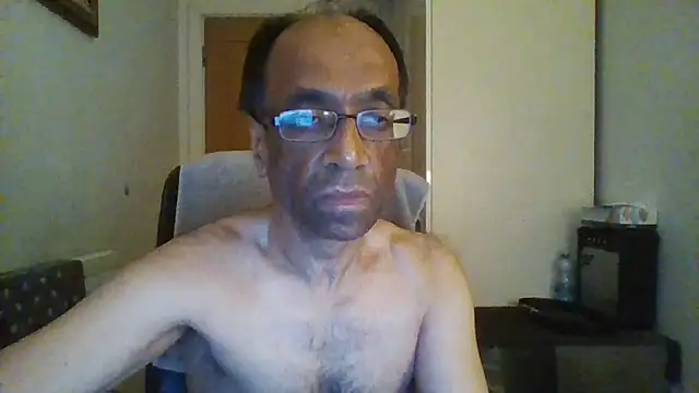 Snapshot of rauncher1 chatting on October 2025 04:55:01 PM rauncher1 online show from October 2025 04:55:01 PM