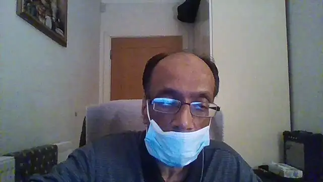 Snapshot of rauncher1 chatting on October 2025 11:38:01 PM rauncher1 online show from October 2025 11:38:01 PM