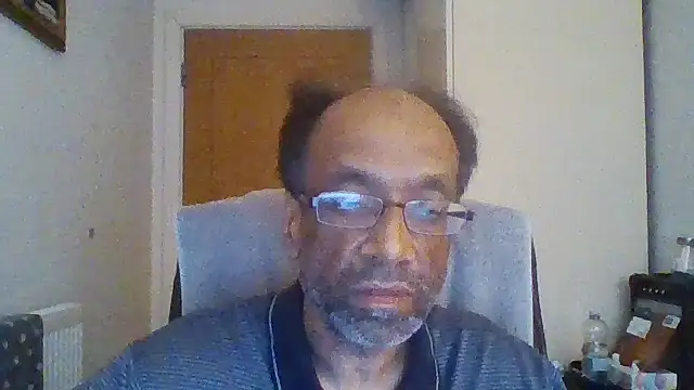 Snapshot of rauncher1 chatting on November 2025 09:19:01 AM rauncher1 online show from November 2025 09:19:01 AM