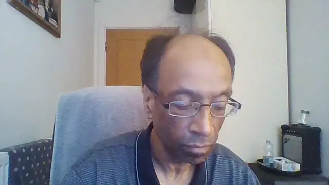 Snapshot of rauncher1 chatting on November 2025 12:49:02 PM rauncher1 online show from November 2025 12:49:02 PM