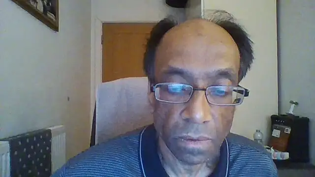 Snapshot of rauncher1 chatting on November 2025 09:20:01 AM rauncher1 online show from November 2025 09:20:01 AM