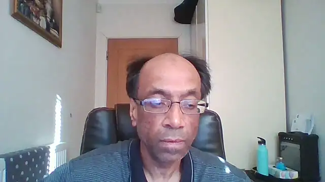 Snapshot of rauncher1 chatting on December 2025 11:04:01 AM rauncher1 online show from December 2025 11:04:01 AM