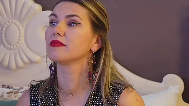 FeliciaKrige online show from March 2025 01:00:02 AM