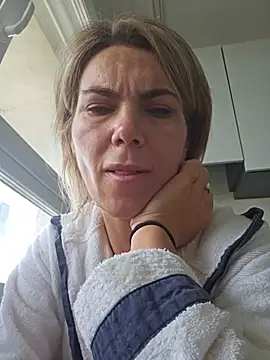 FeliciaKrige online show from May 2026 09:50:02 AM