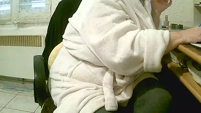 douceur63 online show from January 2026 12:30:01 PM