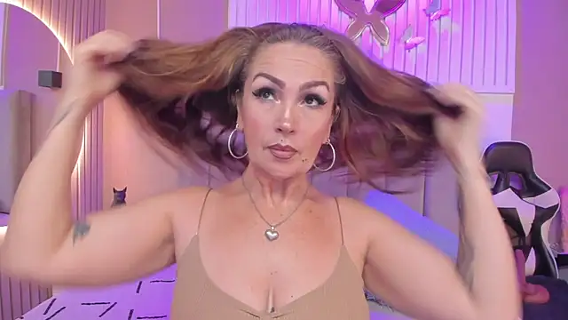 Snapshot of chantall1375 chatting on June 2026 03:39:02 AM chantall1375 online show from June 2026 03:39:02 AM