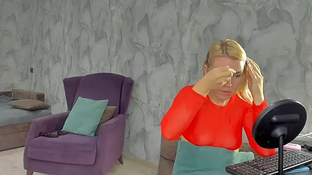 Snapshot of succubus chatting on September 2025 09:53:02 AM succubus online show from September 2025 09:53:02 AM