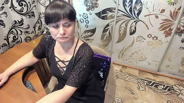 Snapshot of EVILENSA chatting on January 2025 01:25:02 PM EVILENSA online show from January 2025 01:25:02 PM