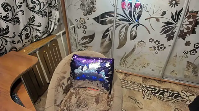 Snapshot of EVILENSA chatting on January 2025 04:34:02 PM EVILENSA online show from January 2025 04:34:02 PM