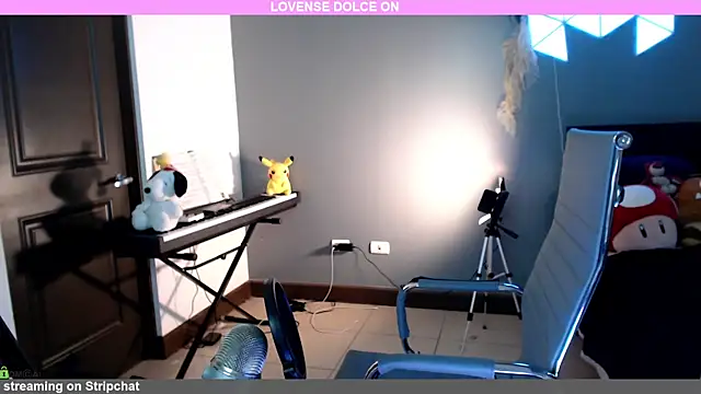 Snapshot of minarocket_ chatting on December 2024 03:35:01 PM minarocket online show from December 2024 03:35:01 PM