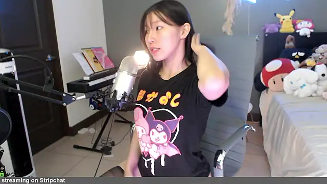 Snapshot of minarocket_ chatting on February 2026 05:40:02 PM minarocket online show from February 2026 05:40:02 PM