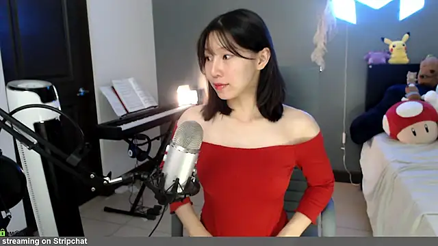 Snapshot of minarocket_ chatting on February 2026 02:21:02 PM minarocket online show from February 2026 02:21:02 PM