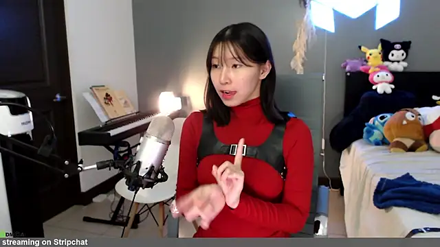 Snapshot of minarocket_ chatting on February 2026 07:43:01 PM minarocket online show from February 2026 07:43:01 PM