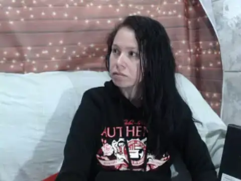 Snapshot of Venusluxodomme chatting on November 2025 07:26:01 PM Venusluxodomme online show from November 2025 07:26:01 PM