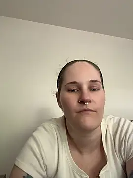 Snapshot of lolabunny9 chatting on July 2026 04:58:01 PM lolabunny9 online show from July 2026 04:58:01 PM