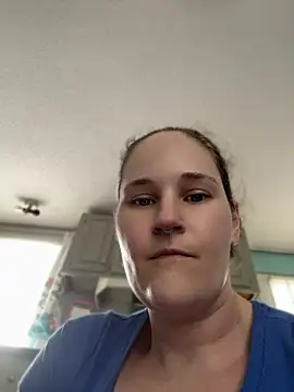Snapshot of lolabunny9 chatting on July 2026 04:23:01 PM lolabunny9 online show from July 2026 04:23:01 PM