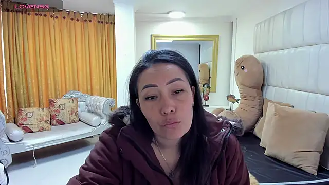 Snapshot of gaby_trent chatting on February 2025 12:02:02 PM gaby trent online show from February 2025 12:02:02 PM