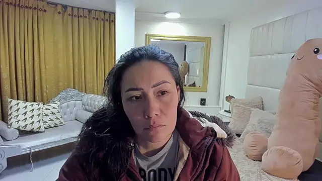 Snapshot of gaby_trent chatting on November 2025 10:23:01 AM gaby trent online show from November 2025 10:23:01 AM