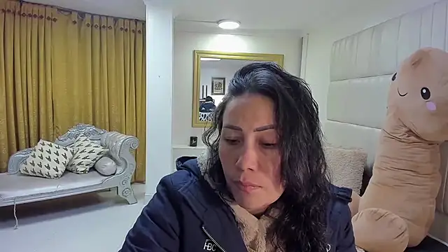 Snapshot of gaby_trent chatting on December 2025 10:24:01 AM gaby trent online show from December 2025 10:24:01 AM