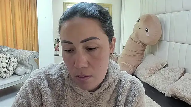 gaby trent online show from February 2026 03:08:02 PM