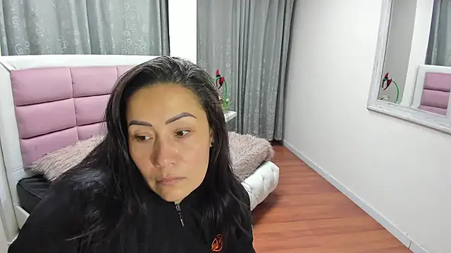 gaby trent online show from July 2026 10:09:01 AM