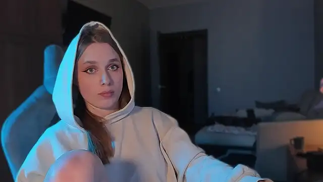 Snapshot of Rachel_Ro chatting on January 2025 07:49:01 PM Rachel Ro online show from January 2025 07:49:01 PM