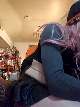 Snapshot of KandiK37 chatting on January 2025 02:55:01 AM KandiK37 online show from January 2025 02:55:01 AM