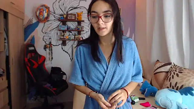 LinzyBaner online show from September 2025 11:31:02 PM