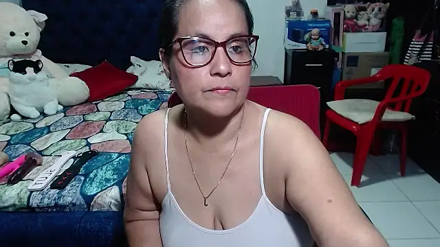 Snapshot of pervert_mommy_ chatting on March 2025 09:55:01 AM pervert mommy online show from March 2025 09:55:01 AM