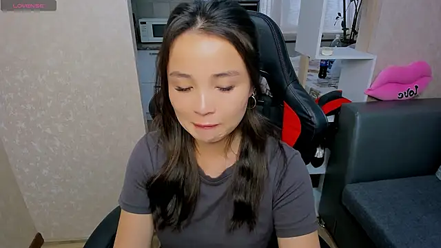 AyaMoon online show from September 2025 05:32:01 AM