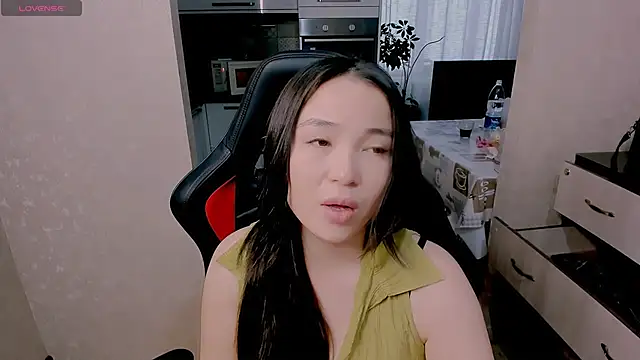 AyaMoon online show from November 2025 04:50:02 AM