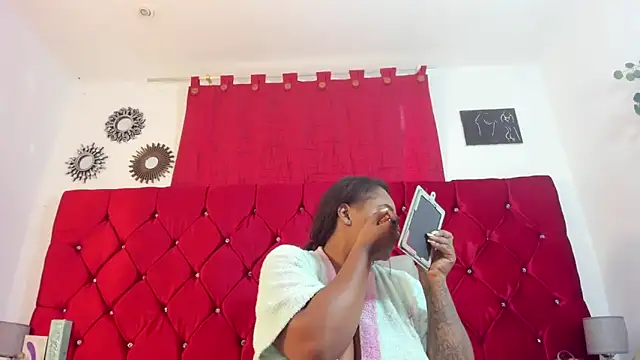 Snapshot of harleyevaans chatting on March 2025 12:13:01 PM harleyevaans online show from March 2025 12:13:01 PM