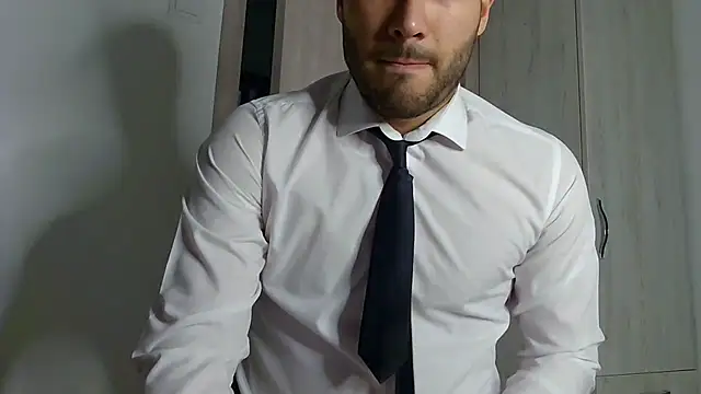 Justynn1 online show from March 2025 05:44:01 AM