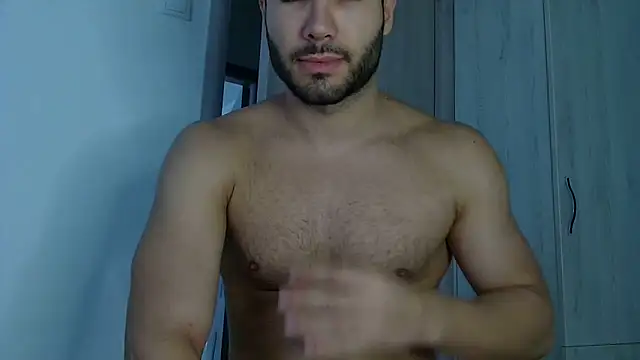 Justynn1 online show from September 2025 04:45:02 AM