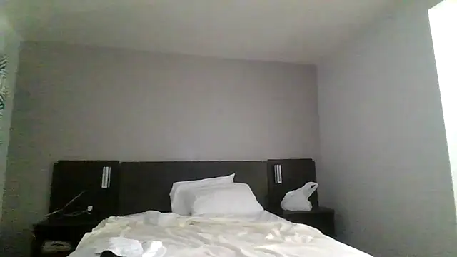 Snapshot of laylastarz chatting on October 2025 05:46:01 PM laylastarz online show from October 2025 05:46:01 PM