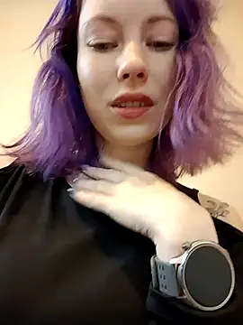 Snapshot of Frost_foxy chatting on December 2024 07:17:02 AM Frost foxy online show from December 2024 07:17:02 AM