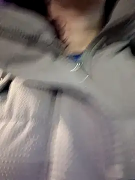 Snapshot of Frost_foxy chatting on December 2024 05:58:02 AM Frost foxy online show from December 2024 05:58:02 AM