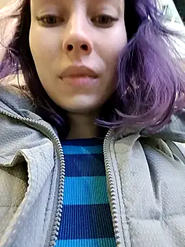 Snapshot of Frost_foxy chatting on January 2025 07:13:02 AM Frost foxy online show from January 2025 07:13:02 AM