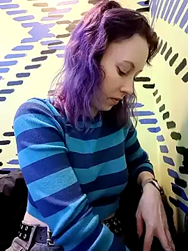 Snapshot of Frost_foxy chatting on January 2025 06:46:02 AM Frost foxy online show from January 2025 06:46:02 AM