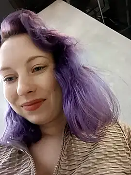 Snapshot of Frost_foxy chatting on February 2025 08:29:01 AM Frost foxy online show from February 2025 08:29:01 AM