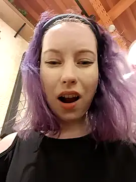 Snapshot of Frost_foxy chatting on February 2025 05:19:01 AM Frost foxy online show from February 2025 05:19:01 AM