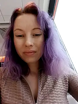 Snapshot of Frost_foxy chatting on February 2025 07:11:01 AM Frost foxy online show from February 2025 07:11:01 AM