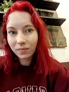 Snapshot of Frost_foxy chatting on March 2025 06:33:02 AM Frost foxy online show from March 2025 06:33:02 AM