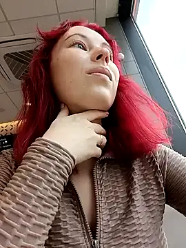 Snapshot of Frost_foxy chatting on March 2025 07:08:02 AM Frost foxy online show from March 2025 07:08:02 AM